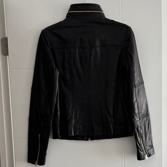 Michael Kors Cropped Black Leather Jacket Sz Medium - Picture 3 of 8